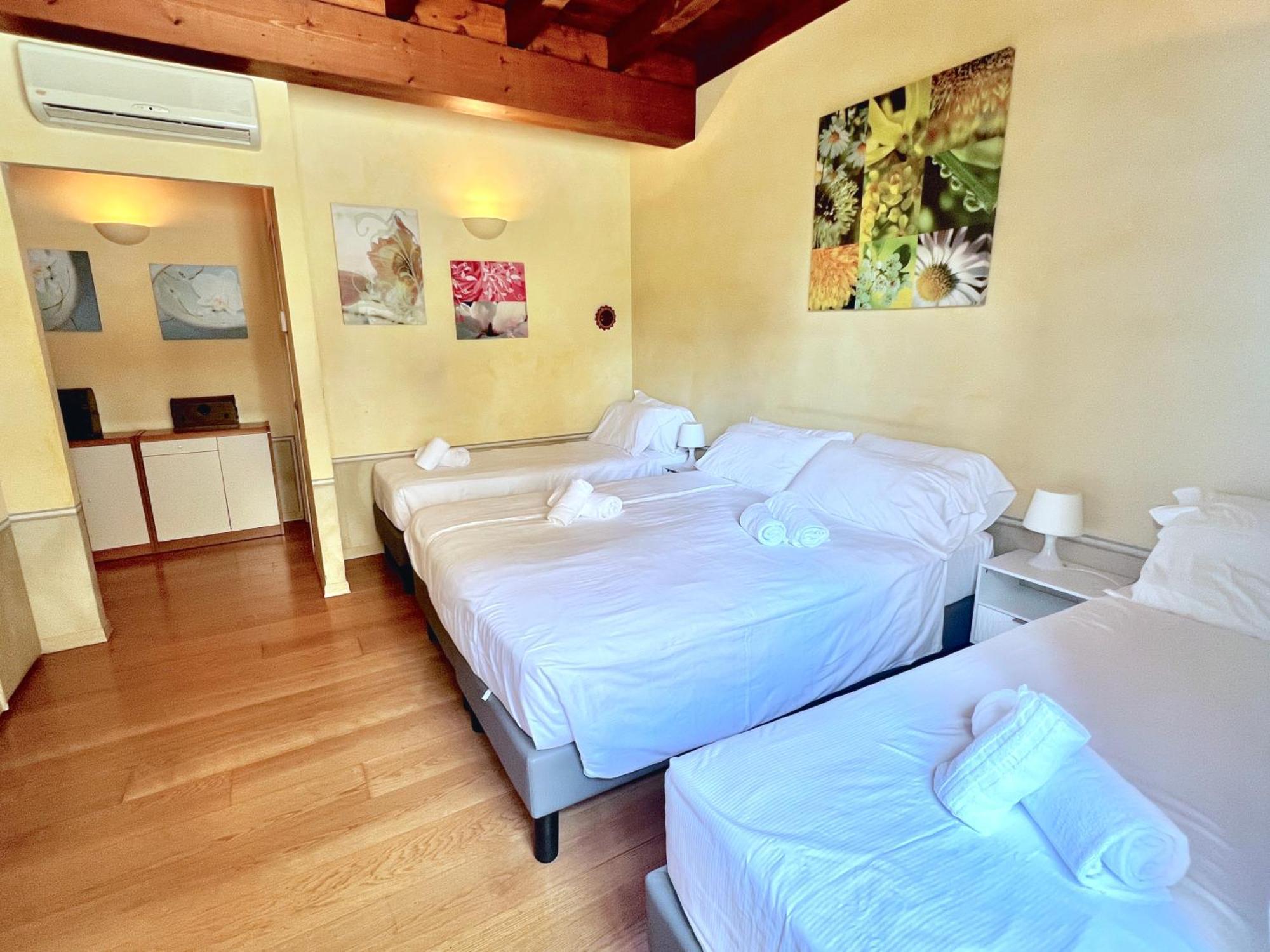 Residence Corte Ferrari -Ciao Vacanze- Moniga del Garda Номер фото