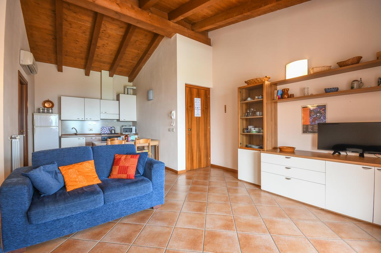 Residence Corte Ferrari -Ciao Vacanze- Moniga del Garda Экстерьер фото