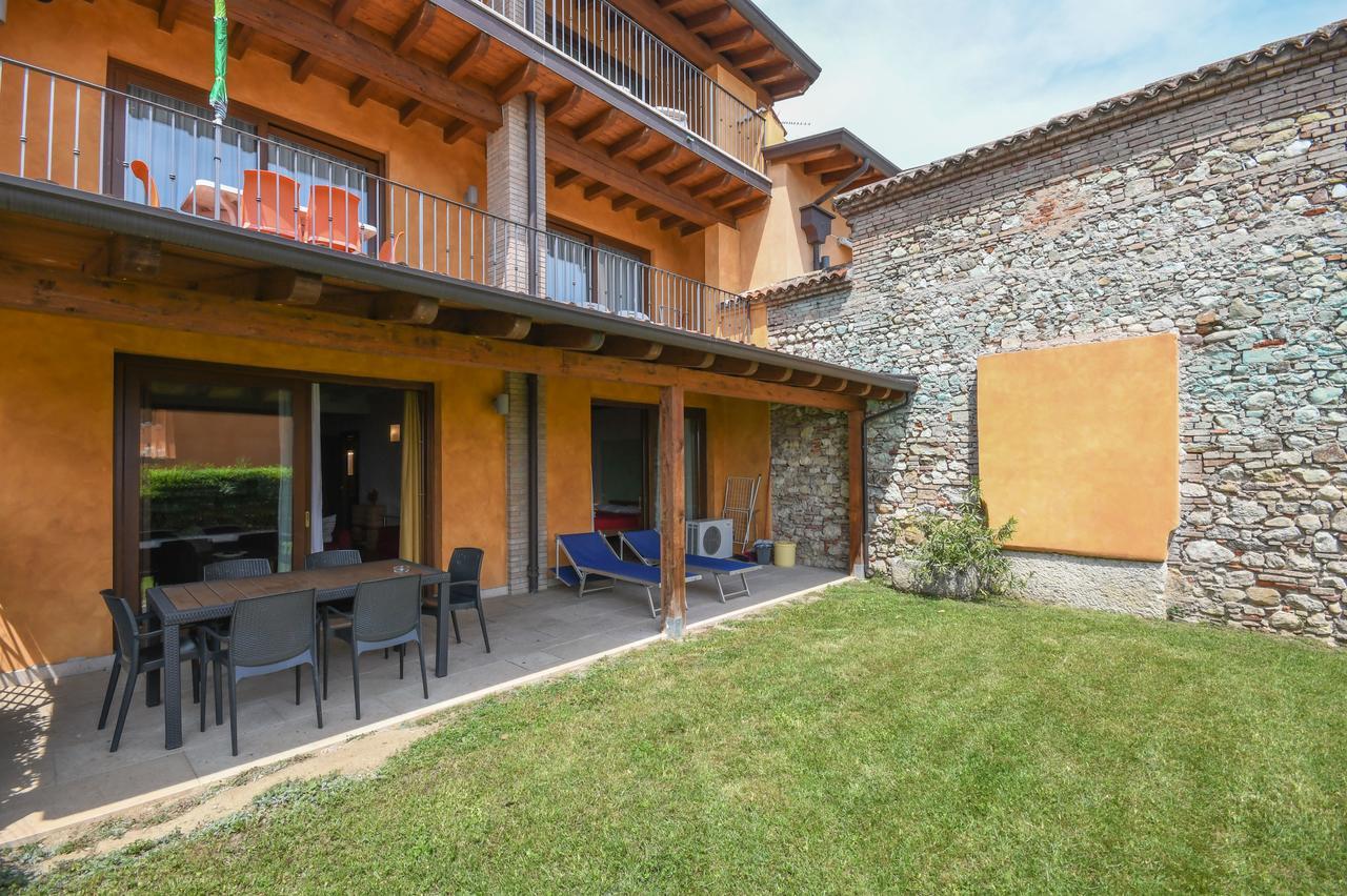 Residence Corte Ferrari -Ciao Vacanze- Moniga del Garda Экстерьер фото