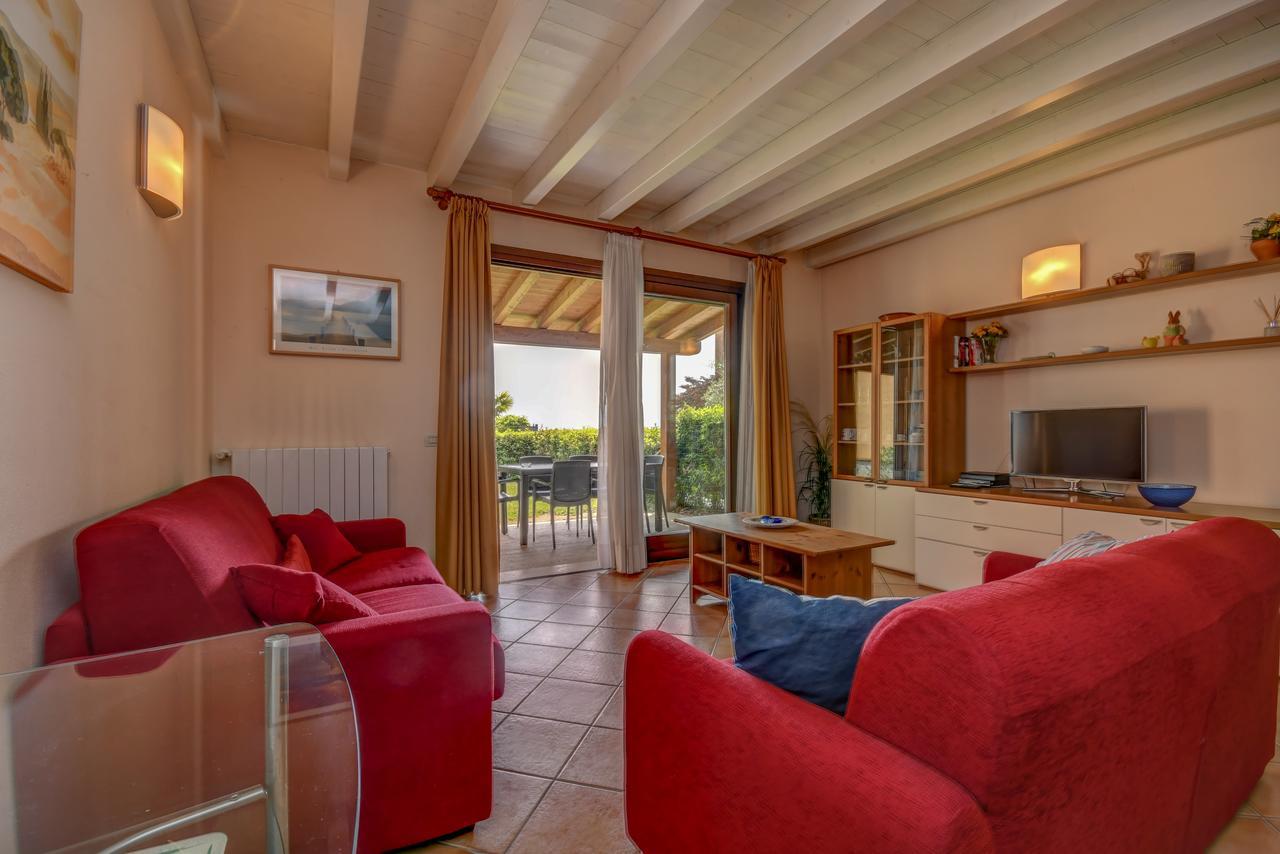 Residence Corte Ferrari -Ciao Vacanze- Moniga del Garda Экстерьер фото