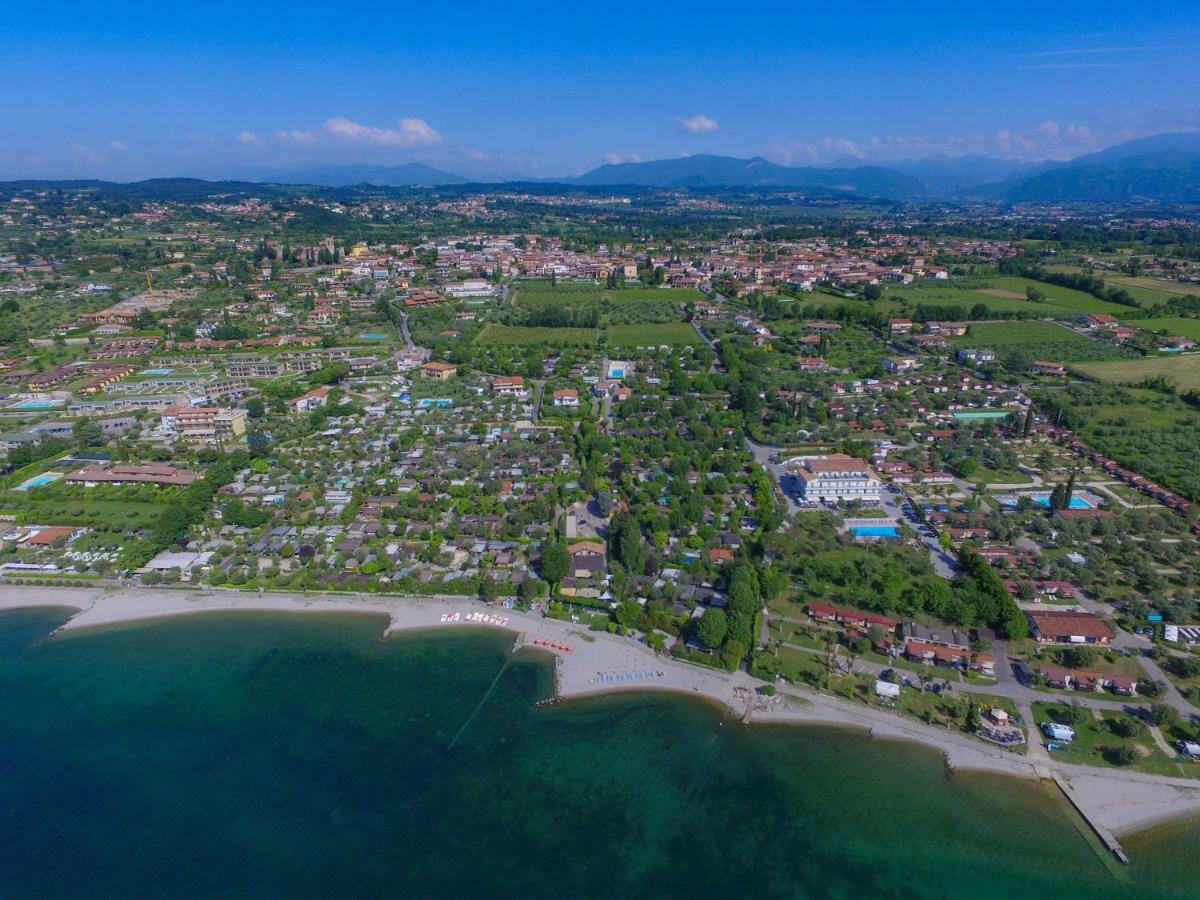 Residence Corte Ferrari -Ciao Vacanze- Moniga del Garda Экстерьер фото
