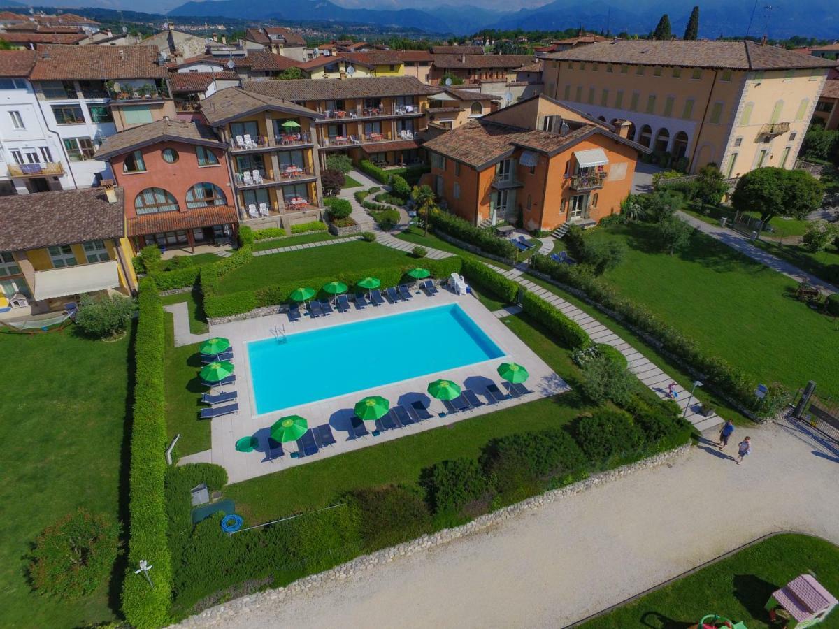 Residence Corte Ferrari -Ciao Vacanze- Moniga del Garda Экстерьер фото